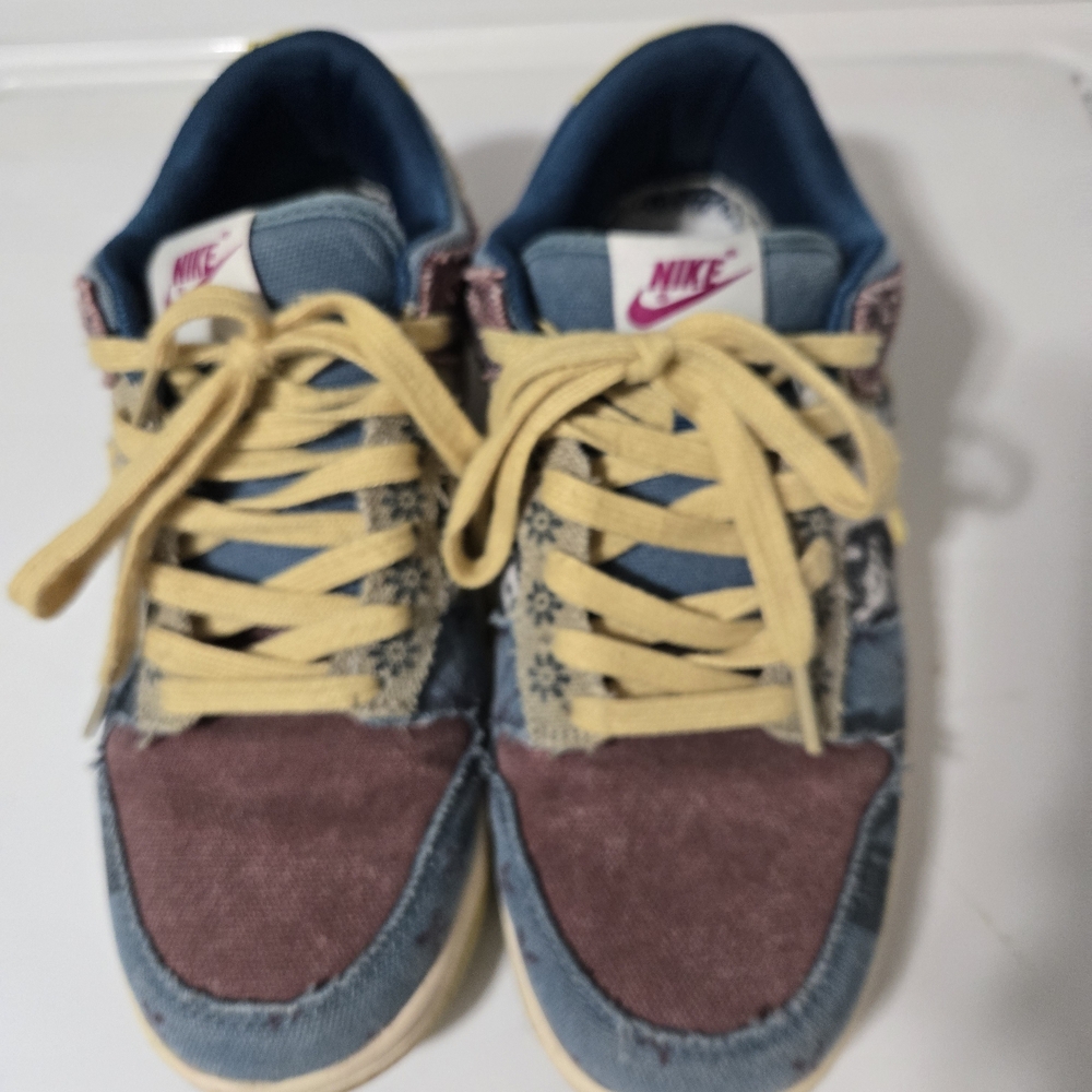 Nike Denim Blue and Maroon Sneakers